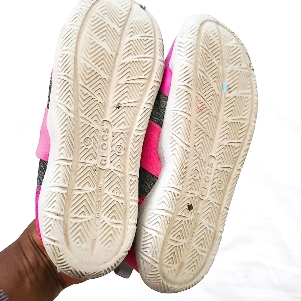 Crocs - Picture 2 of 5
